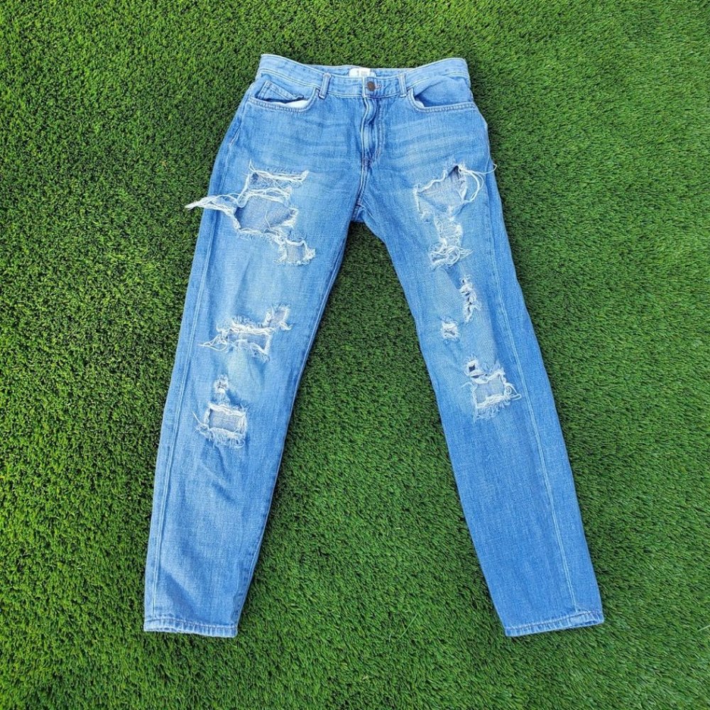 Forever 21 Ripped Skinny Jeans